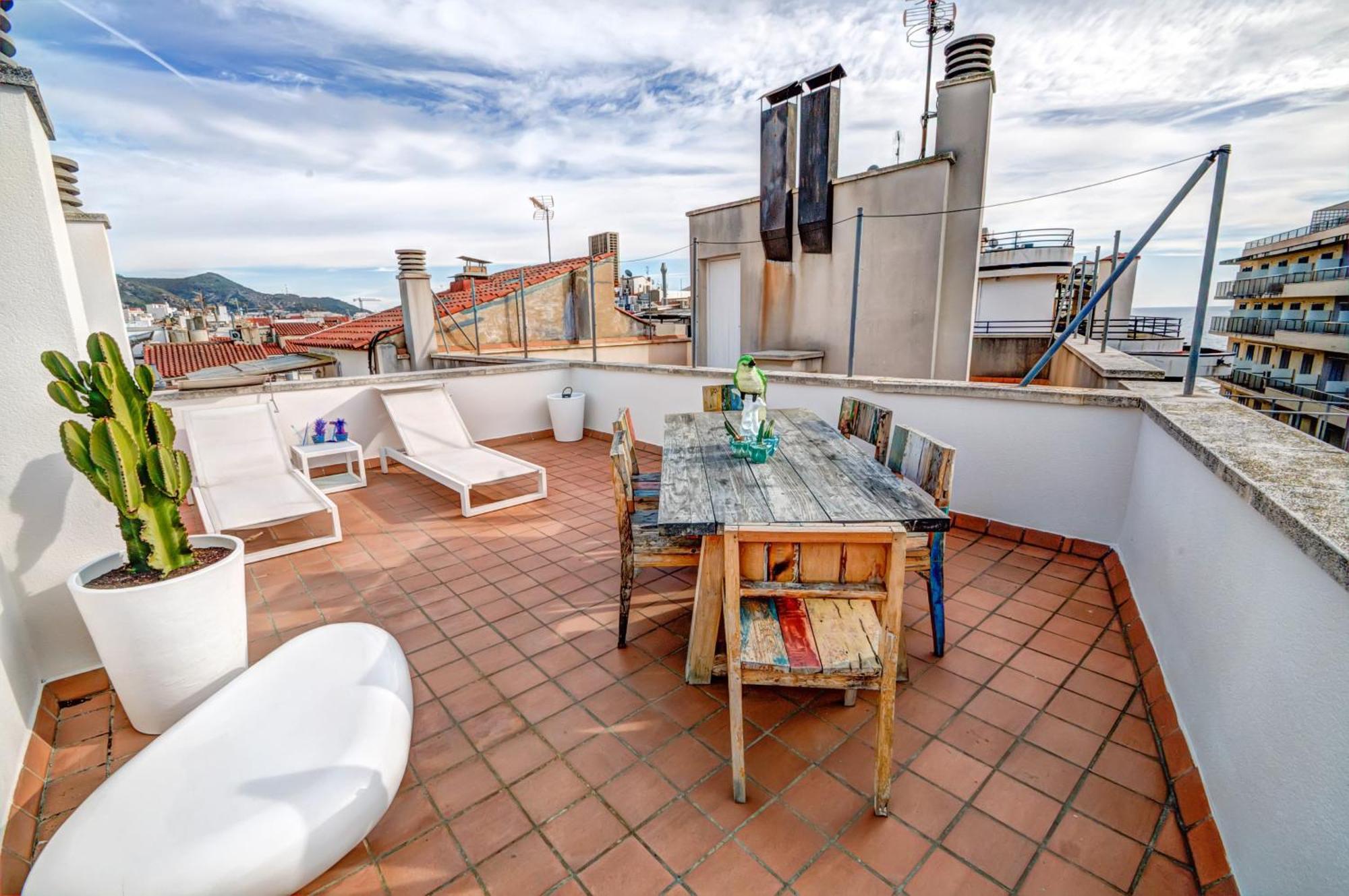 Beachstyle Penthouse By Hello Homes Sitges Extérieur photo